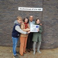 OGD overhandigt cheque aan Stichting ZoGewoon