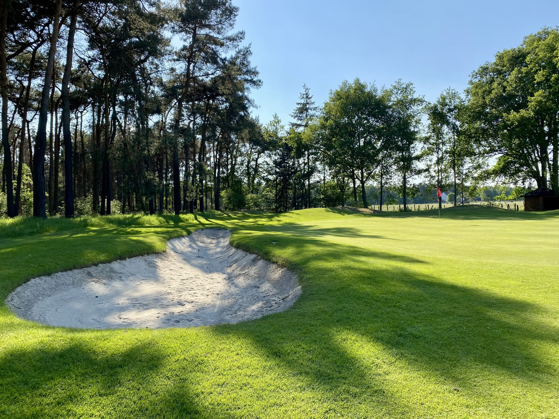 hole 05